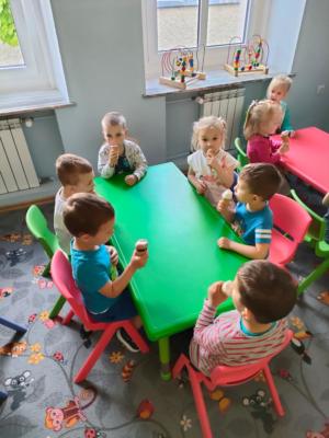 284945443_1078590759398393_1477374609129444069_n